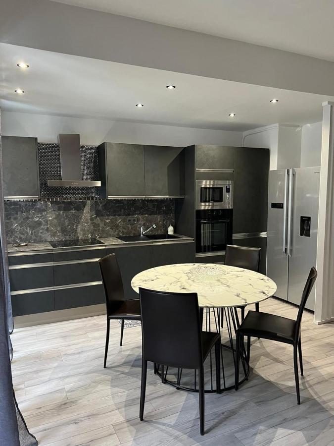 Gorgeous 2 Bedrooms Holiday Apartement Nizza Exterior foto
